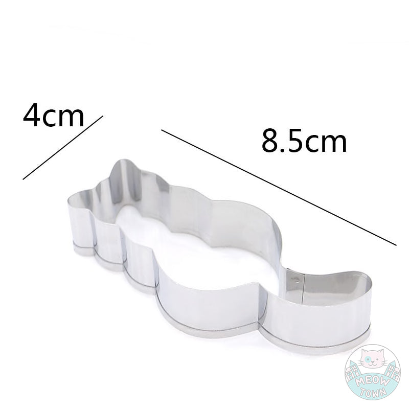 Stainless steel cookie cutter cat kitten shaped for baking cat lovers kitchen