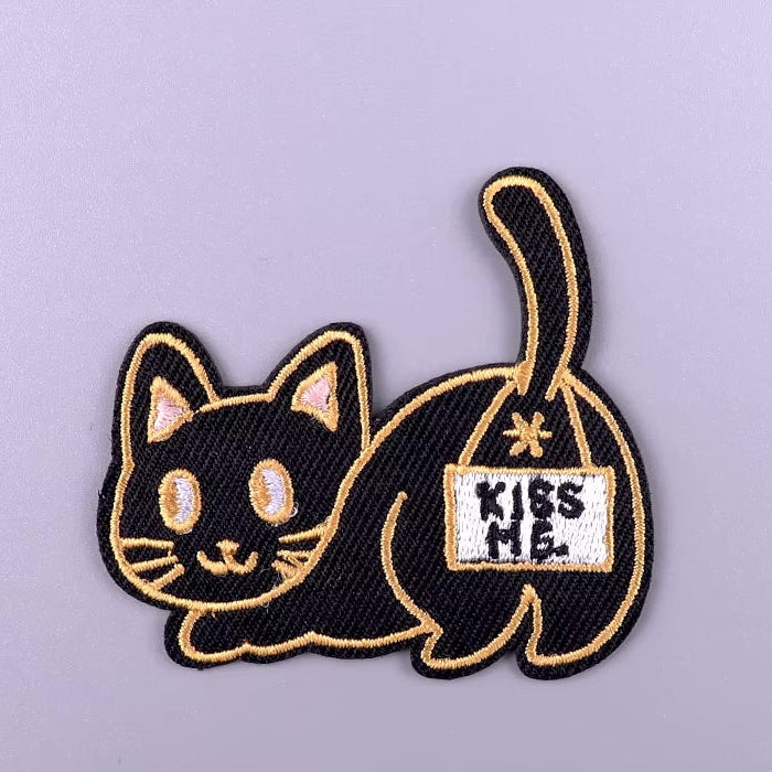 kiss my bum funny black cat iron-on patch