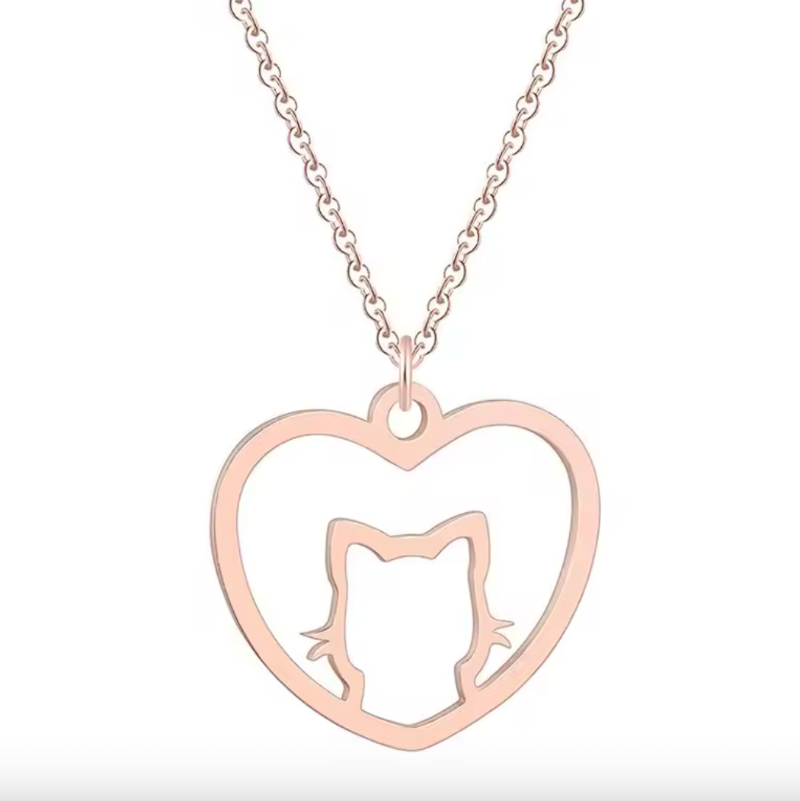 rose gold cat heart necklace close