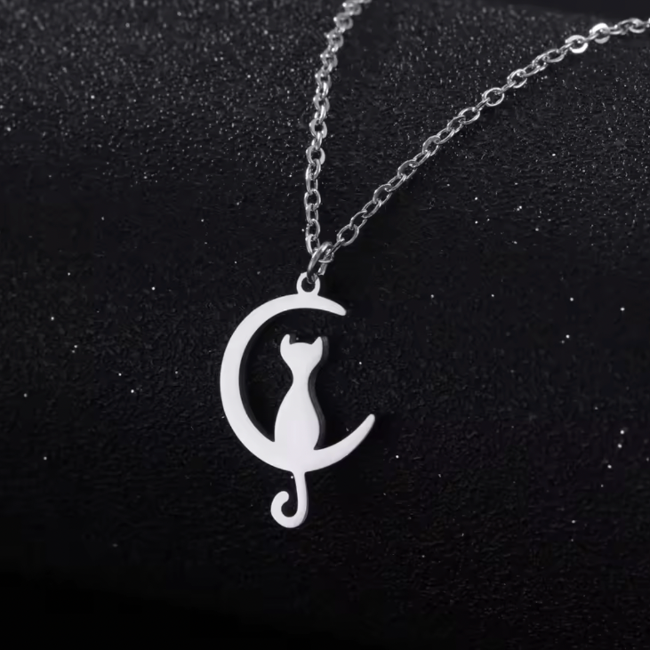 small cat sitting on moon necklace silver