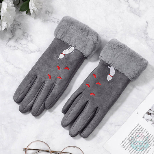embroidered gloves faux fur faux suede suedette warm lovely gloves for cat lovers cat and hearts 