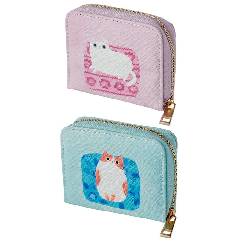 Lovely zip around purse with Angie Rozelaar's illustrations from the Planet Cat collection. Available in two colours: pink or turquoise.